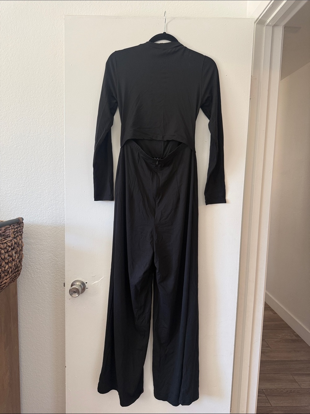 HALARA Black Long-Sleeve Wide-Leg Jumpsuit with Square Neck - Picture 4 of 8